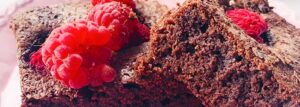 Brownie z malinami