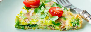 Omlet z duszonymi porami