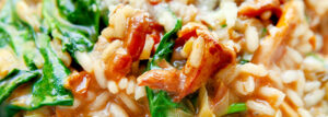 Risotto z kurkami i suszonymi pomidorami