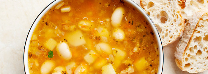Zupa fasolowa