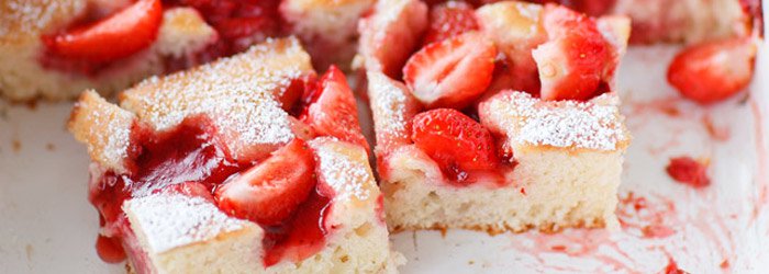 Ciasto jogurtowe z truskawkami
