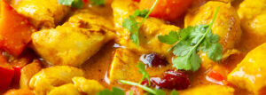 Curry z kurczakiem, dynią i żurawiną