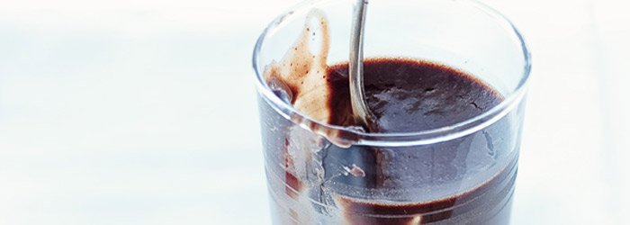 Czekoladowa panna cotta z galaretką owocową
