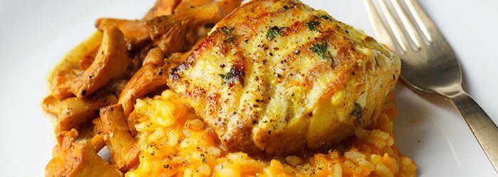 Dorsz na risotto dyniowym z kurkami