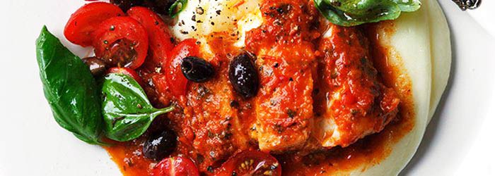 Filety z dorsza z pomidorowym pesto