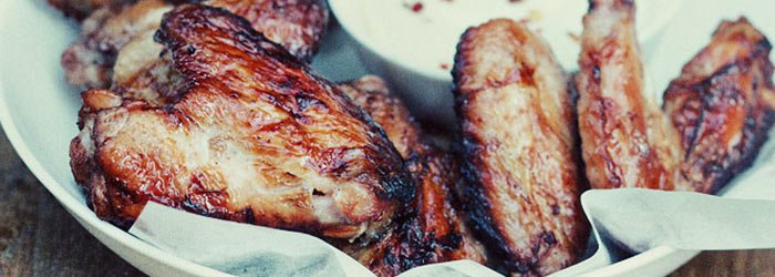 Grillowane skrzydełka w nalewce wiśniowej
