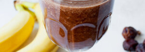 Kakaowe smoothie z daktylami