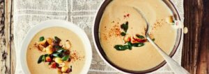 Creamy corn soup with cinnamon