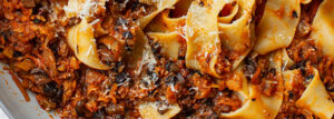 Makaron z warzywnym ragù
