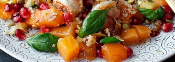 Fruity Salad with Quinoa and Shrimp