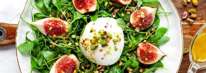 Salad with Figs and Burrata