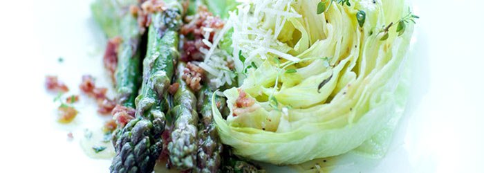 Roasted asparagus, parmesan and prosciutto salad