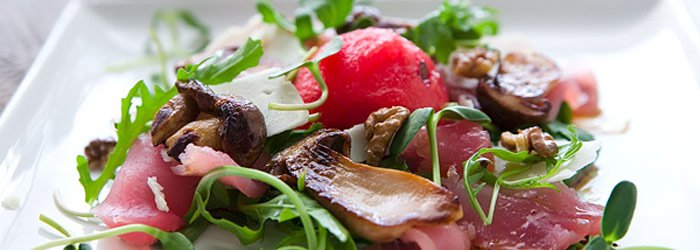 Salad with fresh tuna, watermelon and porcini mushrooms