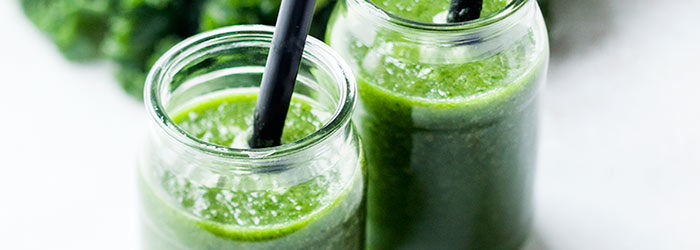 Smoothie z jarmużu i jabłka