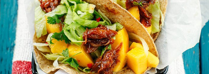Tacos z kaczką, mango i sosem hoisin