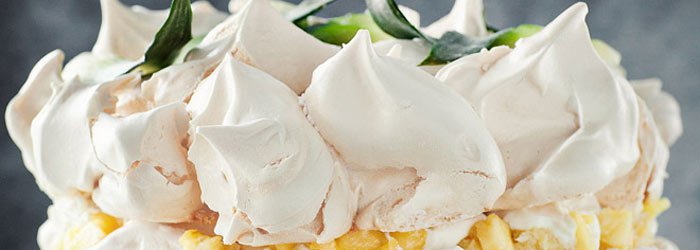 Tort bezowy Piña Colada