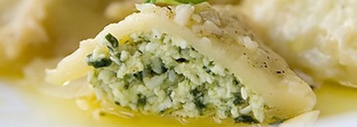 Tortelli ze szpinakiem i ricottą