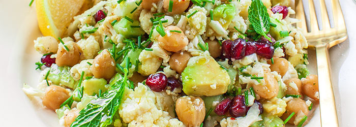 Vegan Salad with Raw Cauliflower