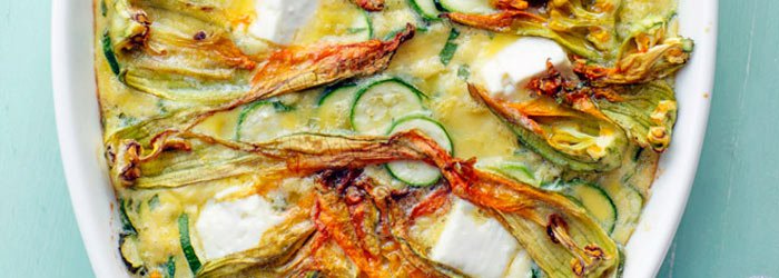 Baked omelet with zucchini flowers