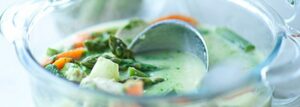 Asparagus soup with chicken and millet